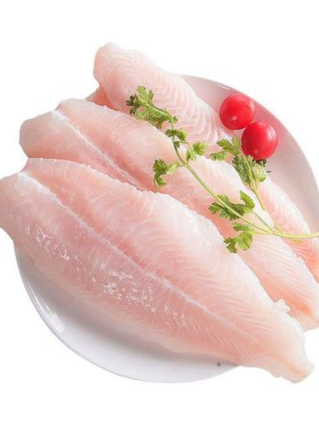 Never thaw frozen fish in vacuum-sealed packaging.