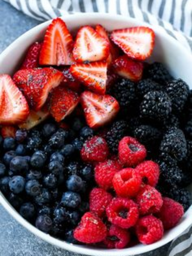 12 Native Berries That Combine Great Taste With Easy Growing