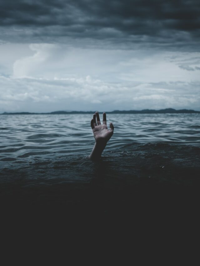 6 Zodiac Signs That Never Give Up in Any Situation