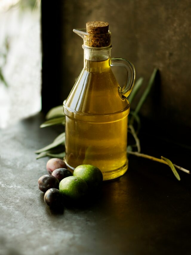 Olive Oil on an Empty Stomach: Benefits and Precautions