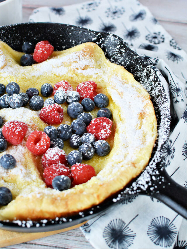 Puffed Pancake Breakfast Recipe (Dutch Baby Pancake)