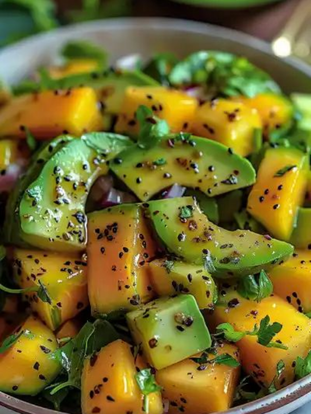 20 Big Mistakes Everyone Makes With Avocados