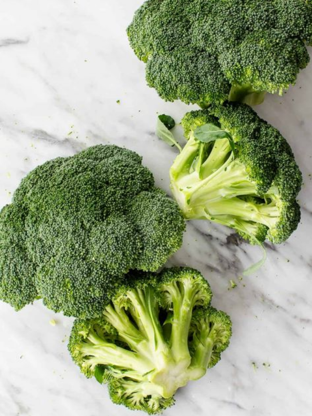 The Italian Trick I Use to Make Broccoli Taste Incredible
