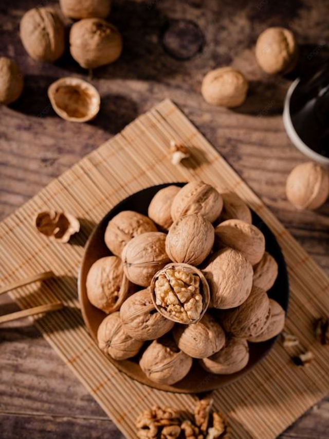 Understanding the Difference Between Pecans and Walnuts